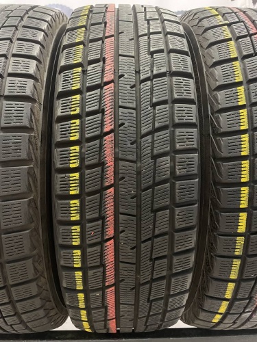 Yokohama Ice Guard IG30  R14 175/65