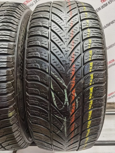 Fulda Kristall R17	235/55