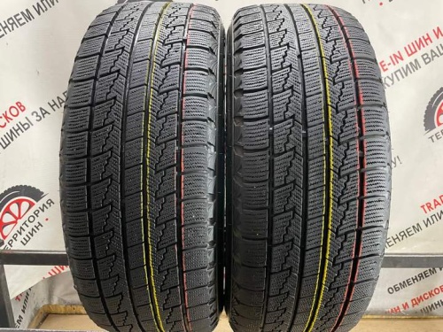 Roadstone winguard ice R16 215/60