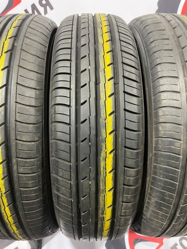 Yokohama BluEarth-Es ES32 R16 215/60