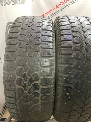 Yokohama Ice Guard Stud R16 205/60