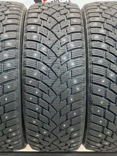 Zeta Antarctica Sport R20	245/45