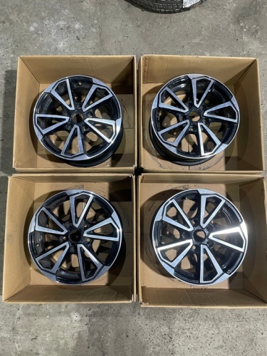 Диски Литые R15 5x114.3 et42 67.1